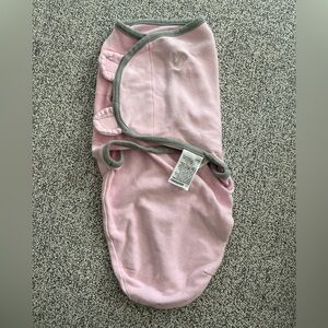 Swaddle ME pink baby girl swaddles newborn size NWT